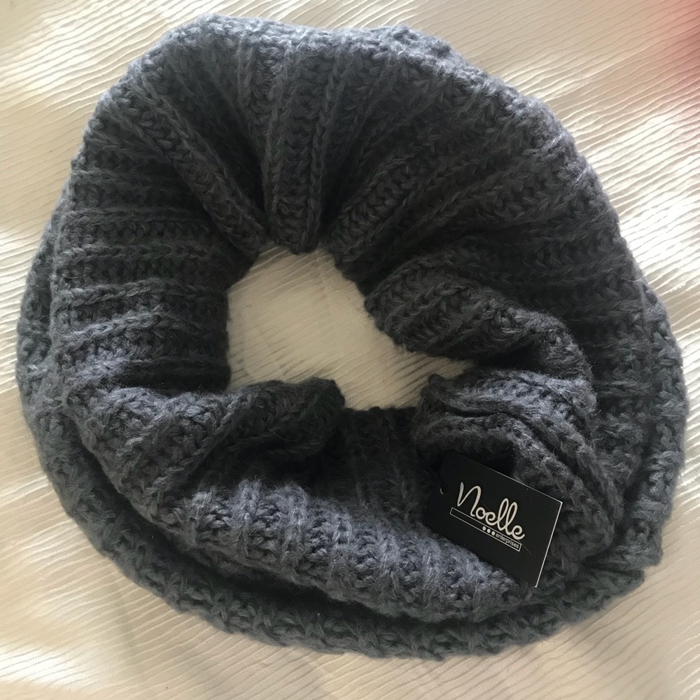 Infinity Scarf - Picture 3 of 3